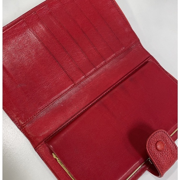 Chanel Red Caviar Leather Kiss-lock Wallet & COA - Picture 14 of 16